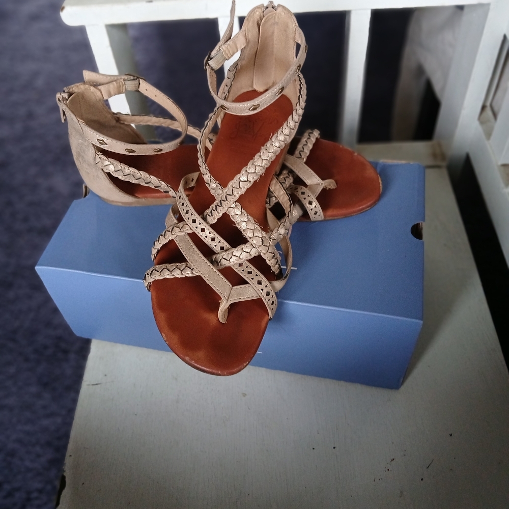 Jellypop Sandals